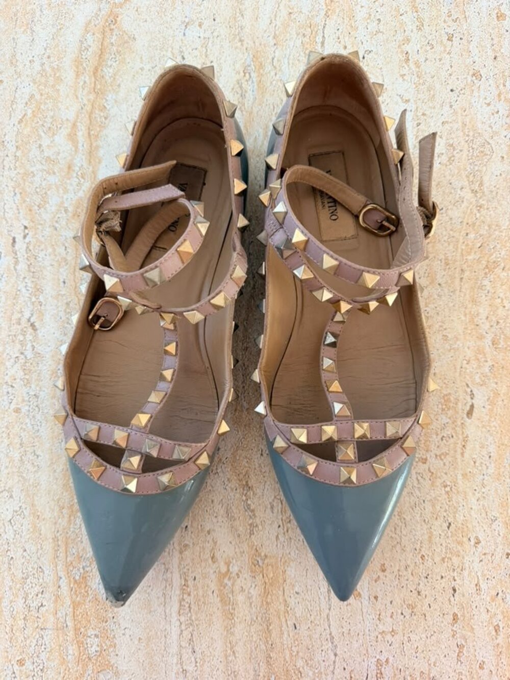 Valentino Garavani Rockstud Flats – Size 38